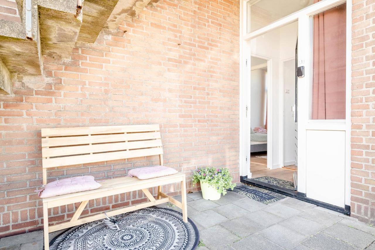 Amsterdam Beach Apartment 1, Private Garden Zandvoort Bagian luar foto